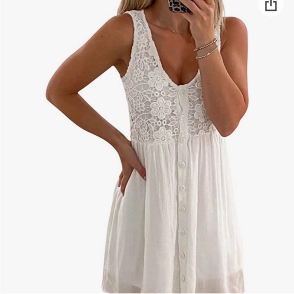 NWT Xhilaration sz M white appliqué dress